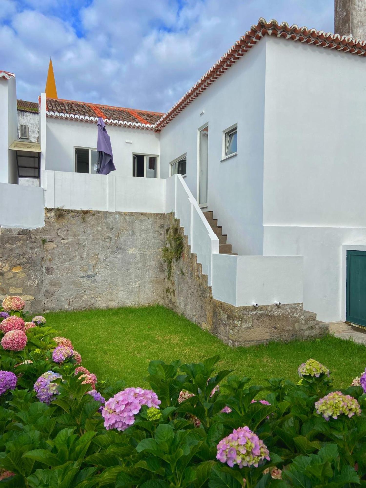 Casa Do Pisao - Cosy And Modern Two-Bedroom Townhouse Angra do Heroísmo Kültér fotó